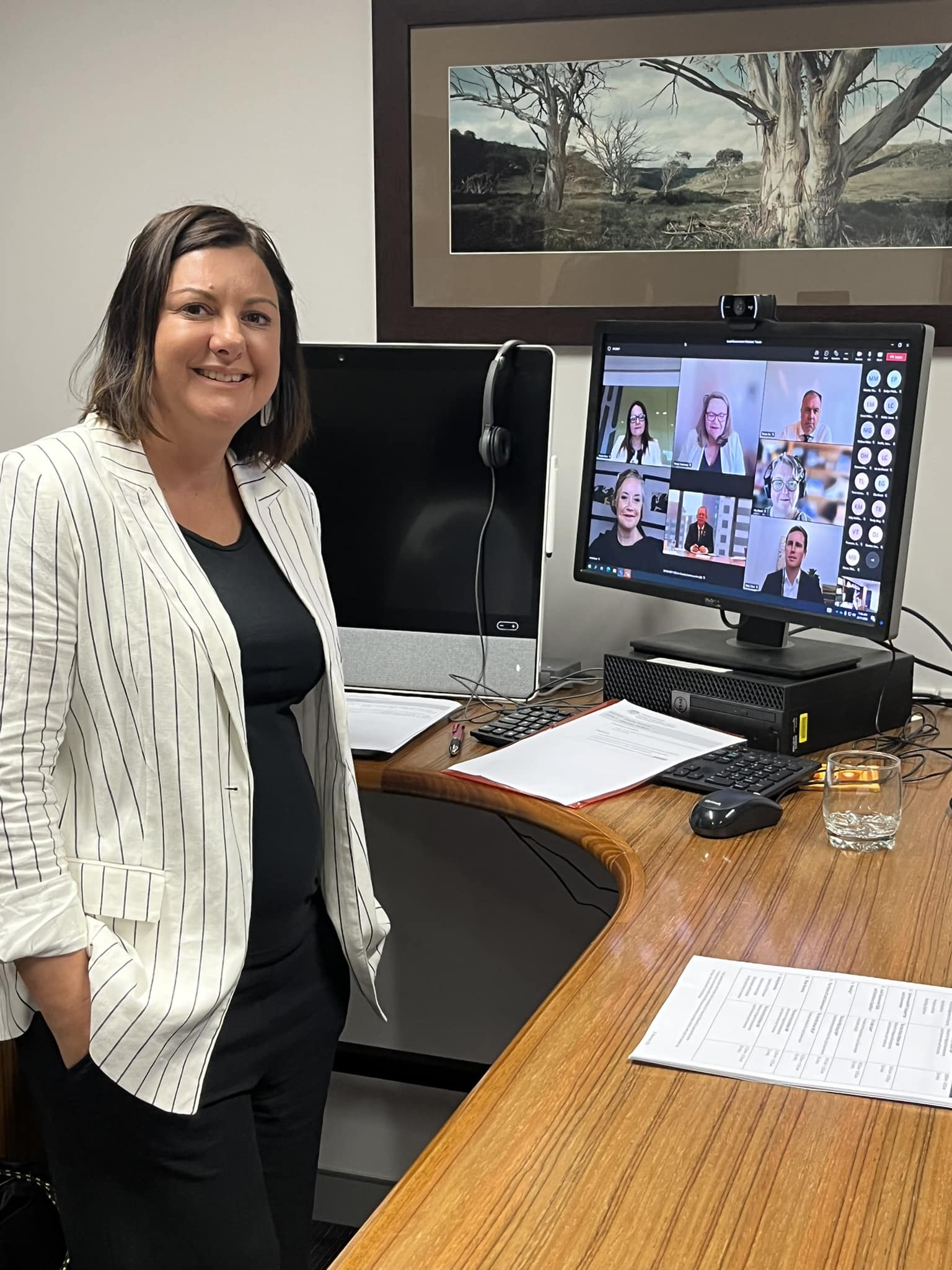 2CC Canberra - Local Government Ministers Meeting, Council Rate Rises, Industrial Relations Bill Main Image