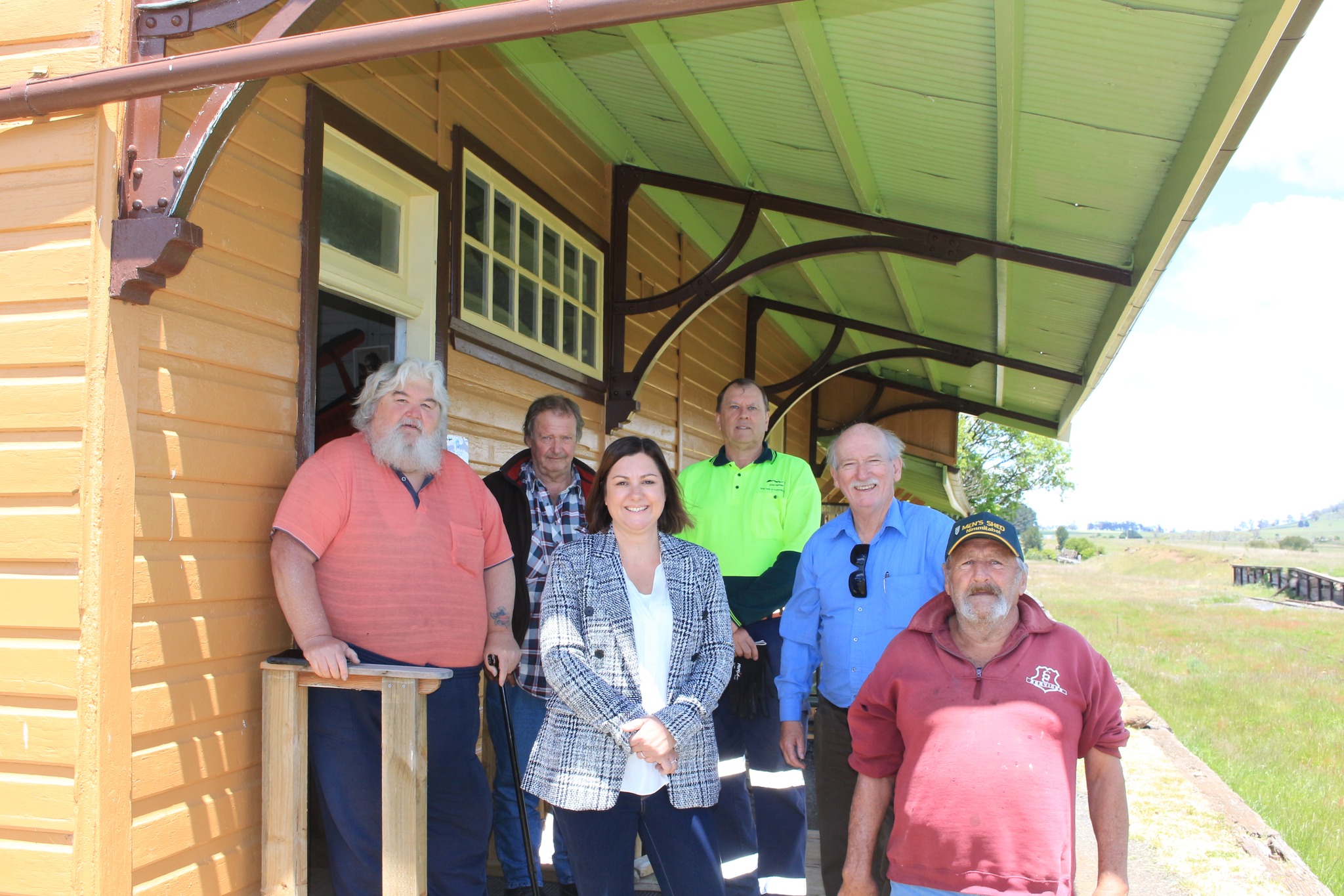 MEN’S WELLBEING SUPPORTED WITH GRANTS FOR EDEN-MONARO MEN’S SHEDS Main Image