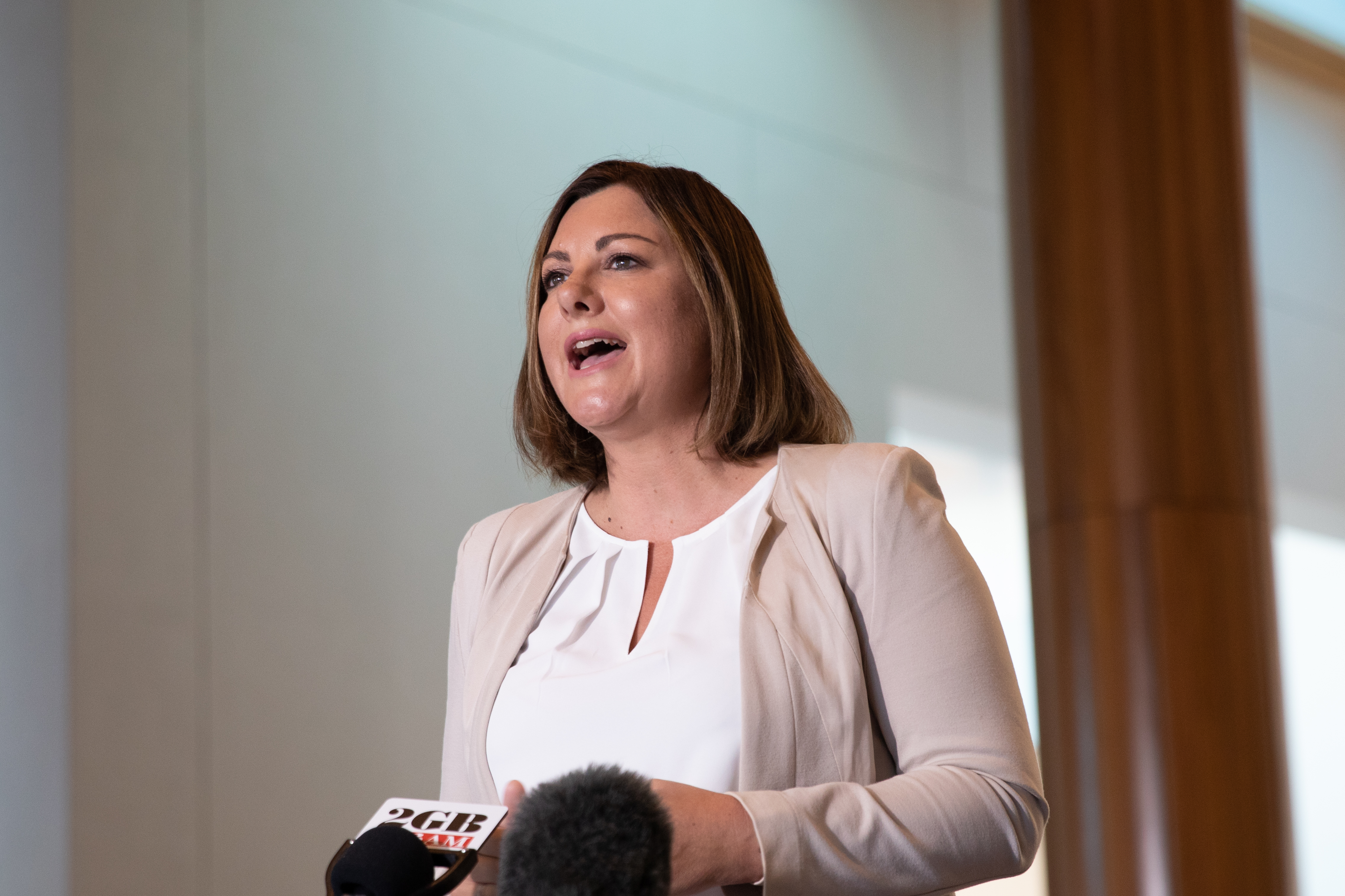 2SM JOHN LAWS MORNING SHOW Main Image