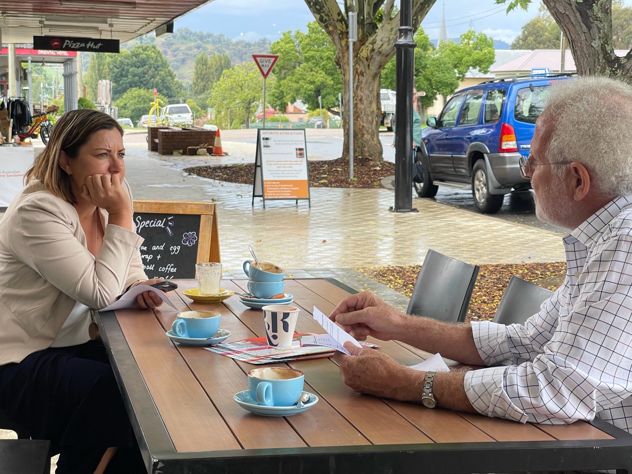 Volunteer Grants close Sunday Main Image