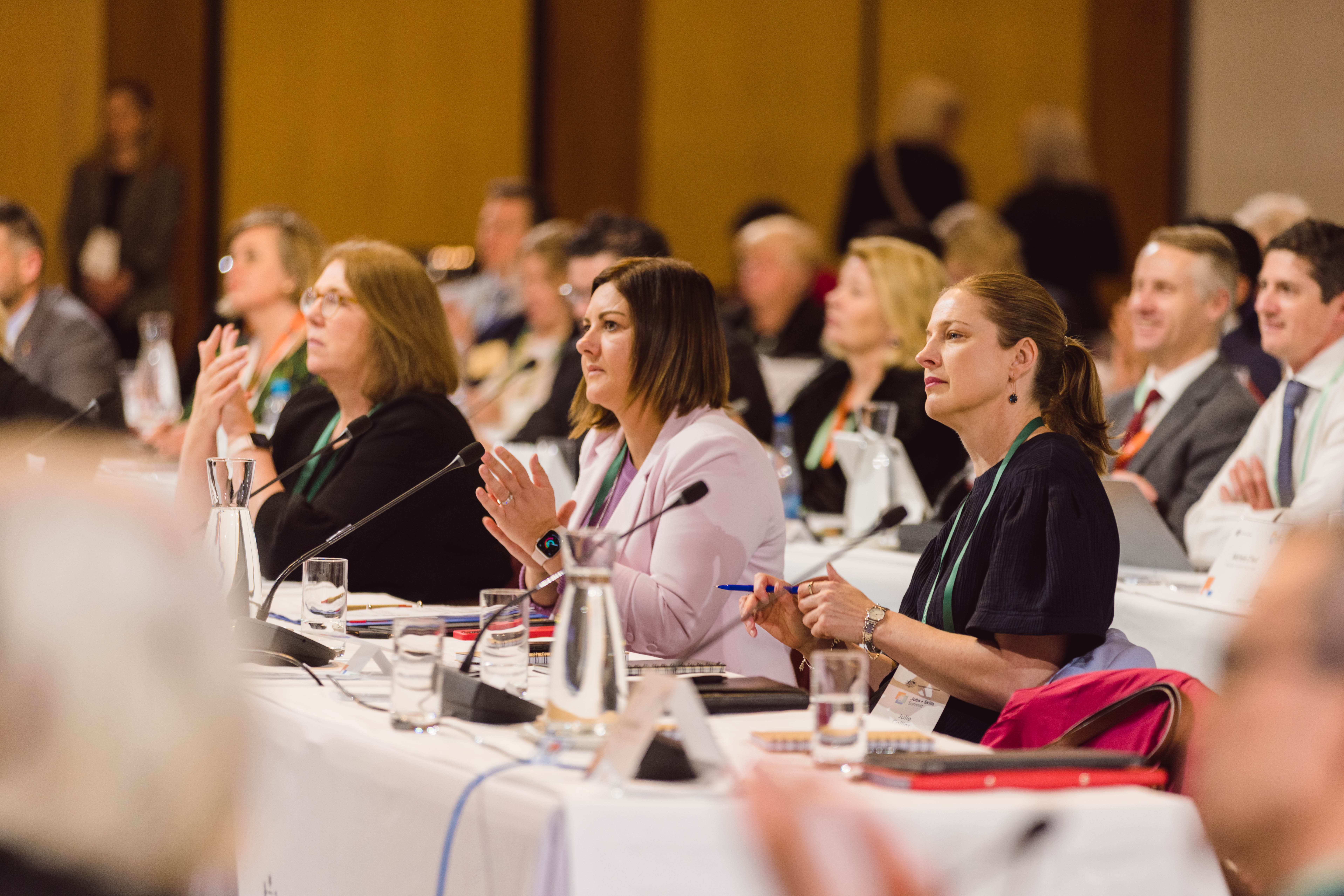 2BS FM LIVE AND LOCAL   -  Jobs and Skills Summit, fee-free TAFE courses, labour shortages, NSW healthcare inquiry Main Image